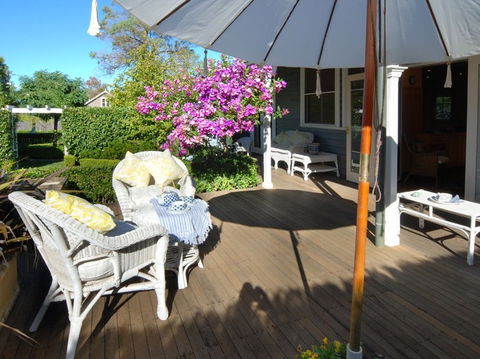 Blooms In Berry - Accommodation Bookings 3