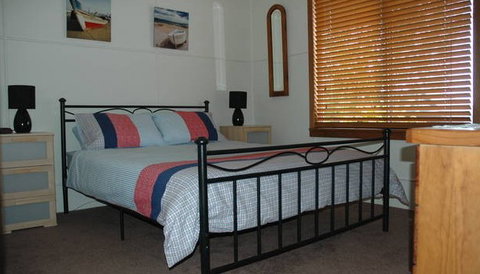 A Lake House At Burrill Lake - Accommodation Bookings 3