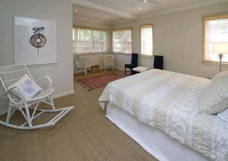 Absolute Waterfront At Hyams Beach - Elandra - Accommodation Bookings 3