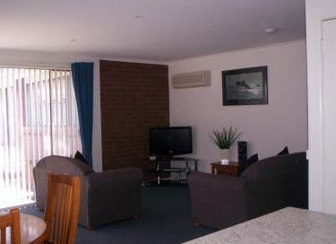 AnchorBell Holiday Apartments - Accommodation Bookings 3