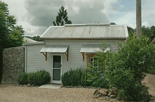 Mavis's Kitchen and Cabins - Accommodation Bookings
