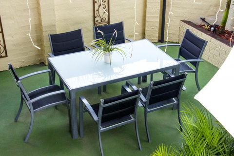 Crescent Motel - Accommodation Bookings 2