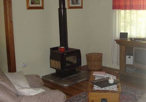 Calurla Chalets And Cottages - Accommodation Bookings 2