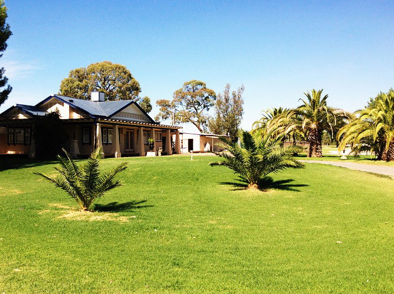 Curlwaa NSW Accommodation Bookings