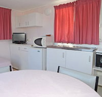 Aukaka Caravan Park - Accommodation Bookings