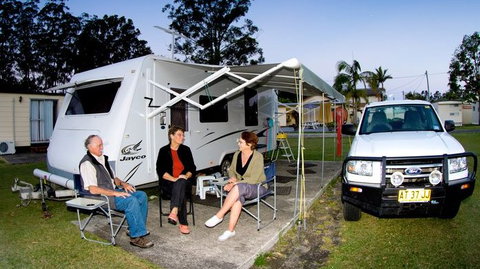 Aukaka Caravan Park - Accommodation Bookings 4