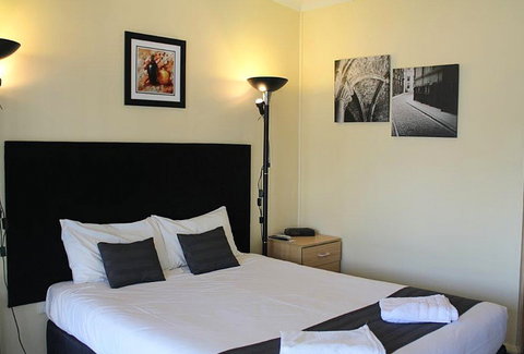 Taree Highway Motor Inn - Accommodation Bookings 0