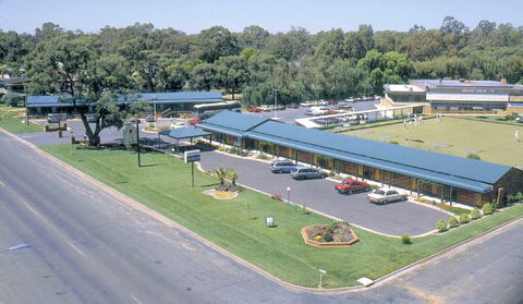 Deniliquin Country Club Motor Inn - Accommodation Bookings 0