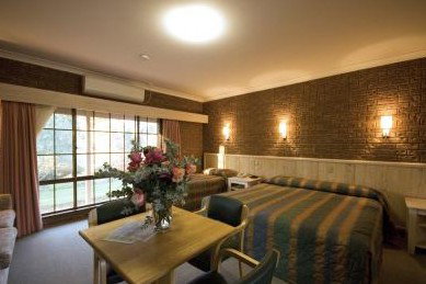 Howlong Country Golf Club & Motel - Accommodation Bookings 2