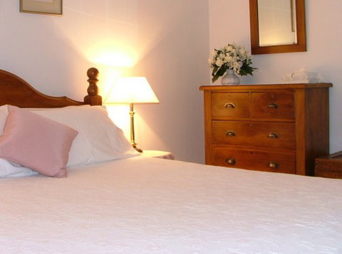 Anglea House Bed And Breakfast - Accommodation Bookings 1