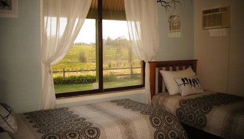 Blackthorn Hill Retreat - Accommodation Bookings 1