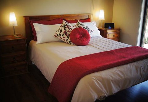 Blackthorn Hill Retreat - Accommodation Bookings 2