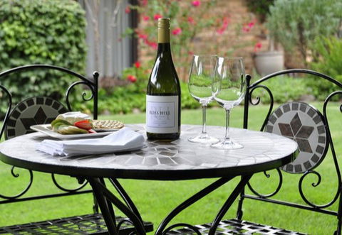 Clifton Gardens Bed And Breakfast - Orange NSW - Accommodation Bookings 2