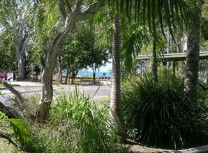 Bucasia Holiday Villa - Accommodation Bookings 3