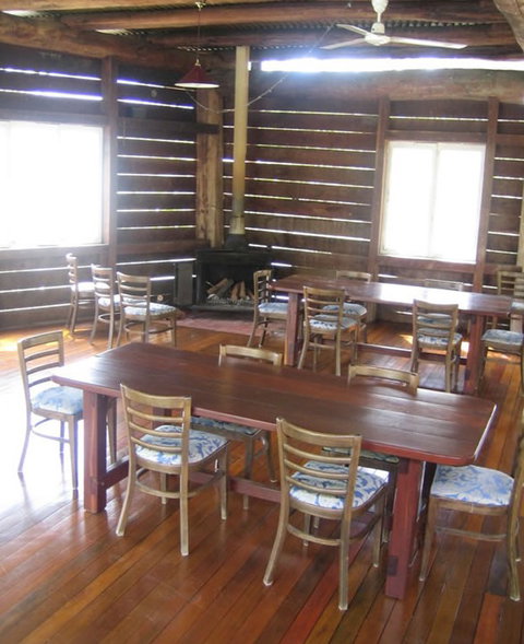 Hidden Valley Cabins - Accommodation Bookings 1