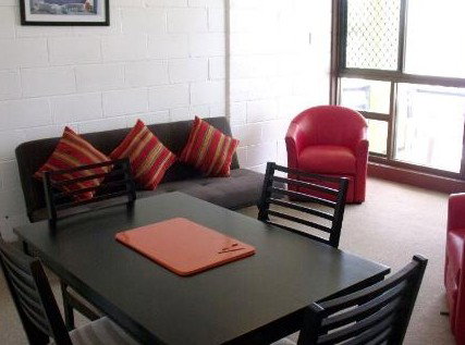 Como Holiday Apartments And Tropical Nites Motel - Accommodation Bookings 0