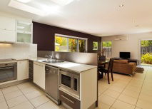 Best Western Plus Quarterdecks Retreat - Accommodation Bookings 0