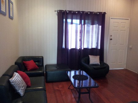 Auckland Street Queenslander - Accommodation Bookings 1