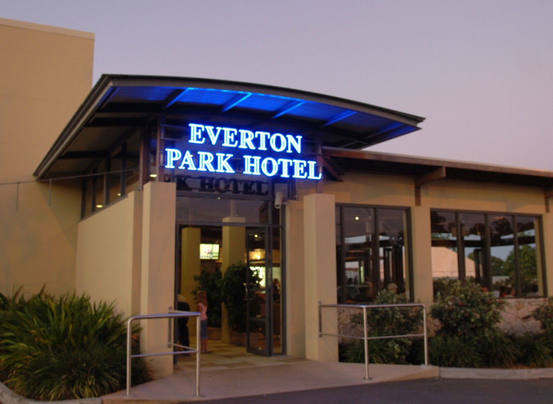 Brookside Centre QLD Accommodation Bookings