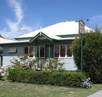 Pitstop Lodge Guesthouse and Bed and Breakfast