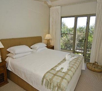 Claytons On Cylinder Beach Front Apartments - Accommodation Bookings 2