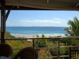 Claytons On Cylinder Beach Front Apartments - Accommodation Bookings 5