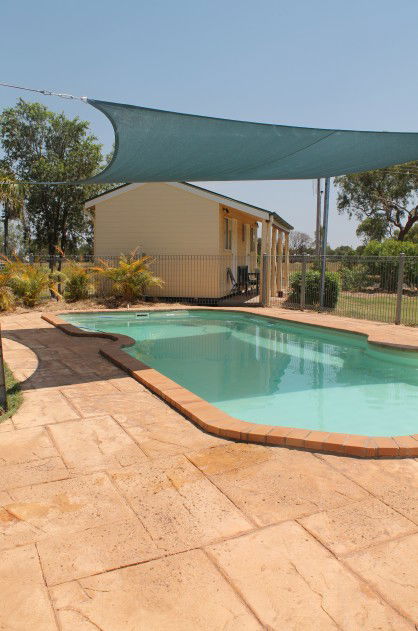 Ironbark Inn Motel - Accommodation Bookings 3