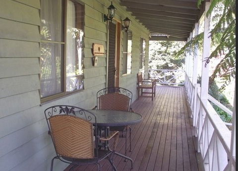 Cloudlands - Holiday Home - Accommodation Bookings 0