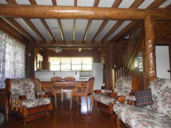 Oodgeroo - Chalet - Accommodation Bookings 2