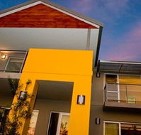Champion Lakes Accommodation Waterside - Accommodation Bookings