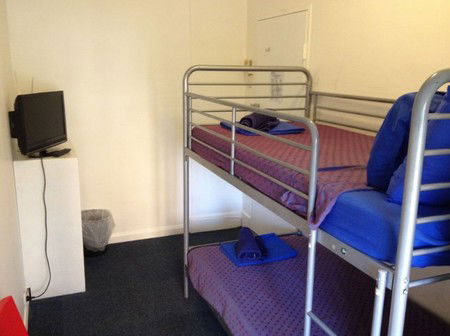 Zing Backpackers Hostel - Accommodation Bookings 3