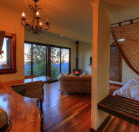 At Remingtons B  B - Accommodation Bookings