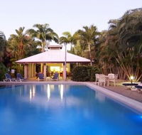 Comfort Suites Trinity Beach Club