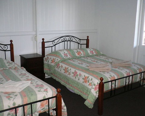Carrollee Hotel - Accommodation Bookings 0
