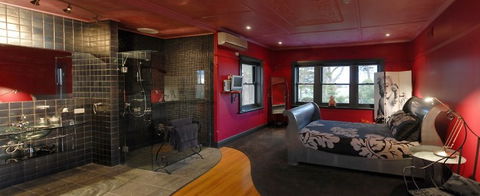 Oakdene Vineyards Guesthouse - Accommodation Bookings 0