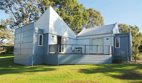 Huskisson Holiday Cabins - Accommodation Bookings 1