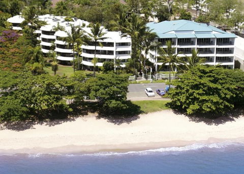 Roydon Beachfront Holiday Apartments - Accommodation Bookings 2