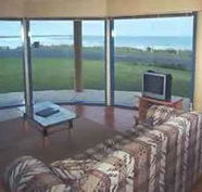 Horizons Beachfront Apartment