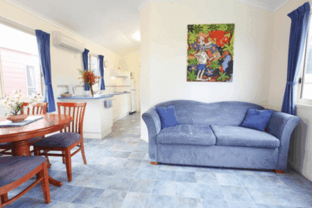 King Reef Resort Hotel - Accommodation Bookings 3