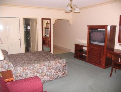 The Lawson Motor Inn - Accommodation Bookings 1