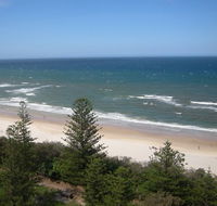 Pacific Regis Beachfront Apartments - Accommodation Bookings