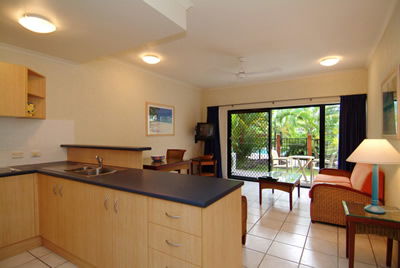 Comfort Inn & Suites Trinity Beach Club - Accommodation Bookings 4