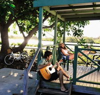 Calypso Holiday Park - Accommodation Bookings