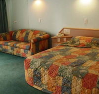 Runaway Bay Motor Inn - Accommodation Bookings
