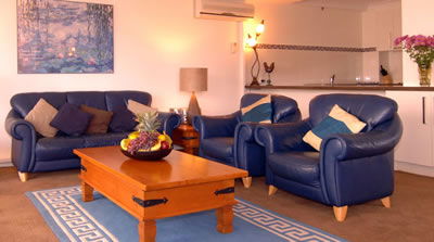 Biarritz Apartments - Accommodation Bookings 3