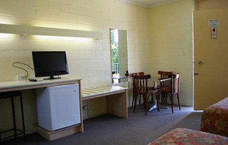 Mulgrave Court Motor Inn - Accommodation Bookings 2