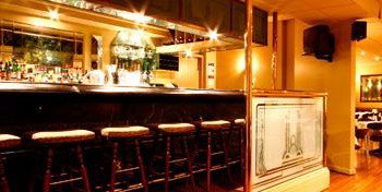 Jika International Hotel - Accommodation Bookings 1