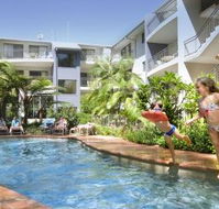 Flynns Beach Resort - Accommodation Bookings