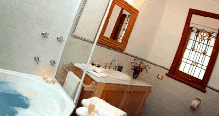 Carriages Country House - Accommodation Bookings 5