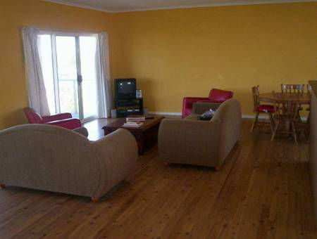 The Dog And Cockle Beach House - Accommodation Bookings 1